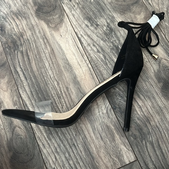 Lulus women’s 10 black open toes heels - Picture 3 of 5